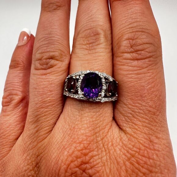 Stunning Amethyst and Rhodalite garnet with cz accents in sterling silver ring! - Picture 5 of 14